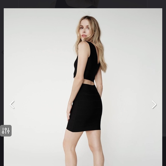 BcbgMAXAZRIA SIMONE TEXTURED POWER SKIRT BLACK SMALL - Picture 3 of 11